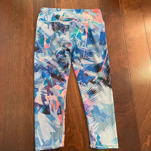 Fabletics High Waist Mist Ombré Powerhold Leggings - Picture 3 of 5